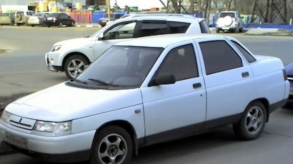 Автолюбитель из Тольятти превратил ВАЗ-2110 в Hyundai Solaris